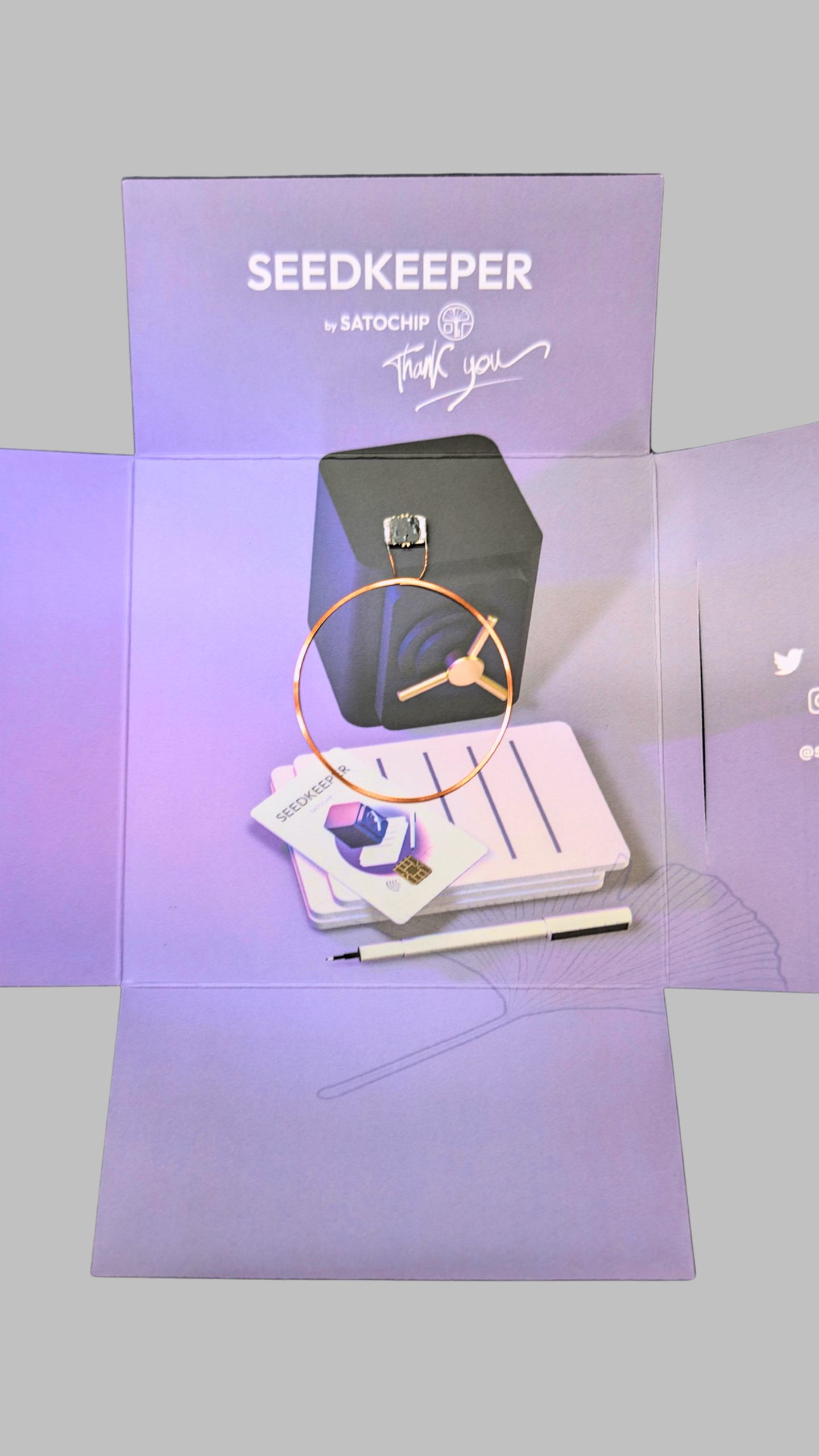 SeedKeeper NFC chip